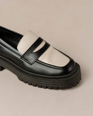 Mask Bicolor Black Vegan Leather Loafers from Alohas