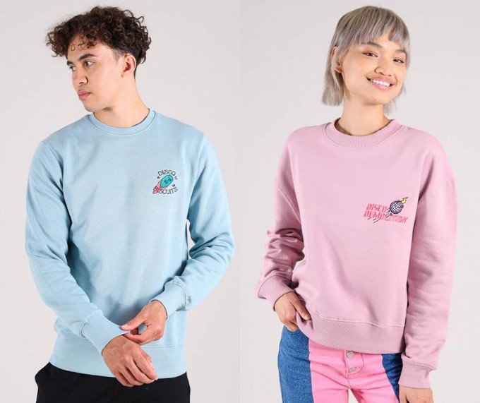 hoorbaar Relatief Karu 14 duurzame sweater (sweatshirt) en hoodie merken | Blog Duurzame Kleding | Project Cece hoorbaar Relatief Karu 14 duurzame sweater (sweatshirt) en hoodie merken | Blog Duurzame Kleding | Project Cece