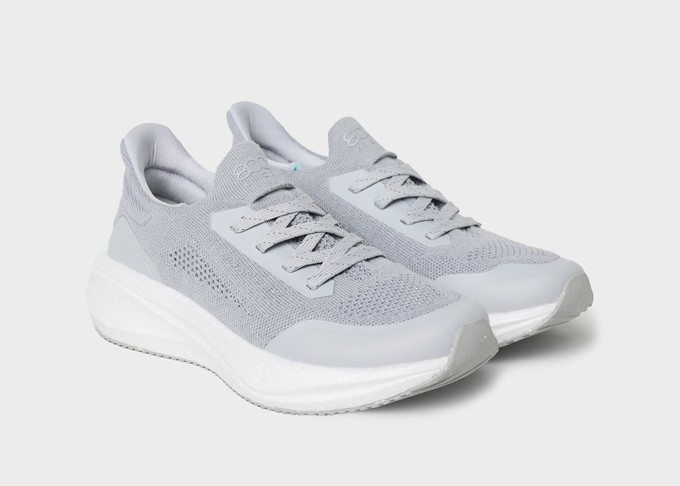 Runners for Women in Grey from 8000kicks