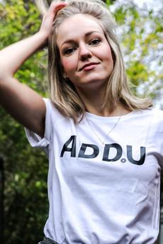 ADD. U wit basic logo T-shirt biologisch katoen van ADD.U