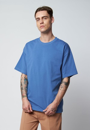 Organic cotton oversized t-shirt MALIN in blue from AFORA.WORLD