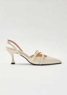 Joelle Cream Patent Leather Pumps via Alohas