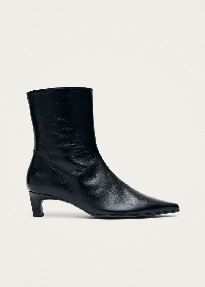 Ambar Rift Black Leather Ankle Boots from Alohas