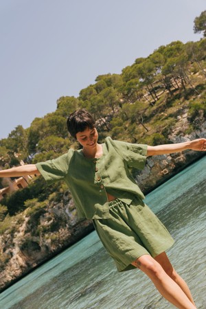 BETTY shorts in Matcha Green from AmourLinen