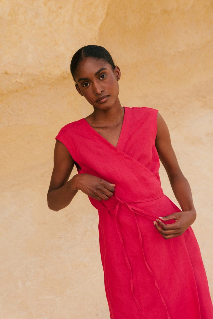 Aurora mid length linen dress in Viva Magenta from AmourLinen