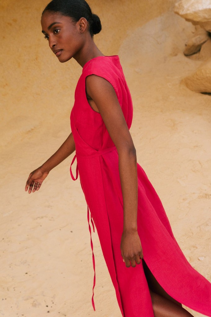 Aurora mid length linen dress in Viva Magenta from AmourLinen