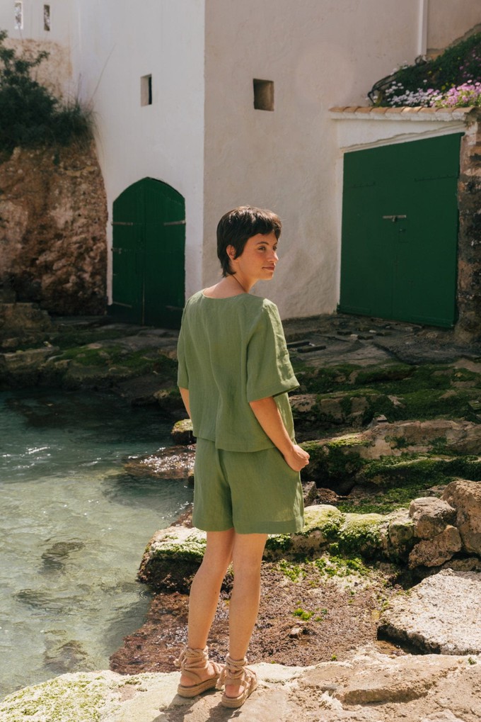 BETTY shorts in Matcha Green from AmourLinen