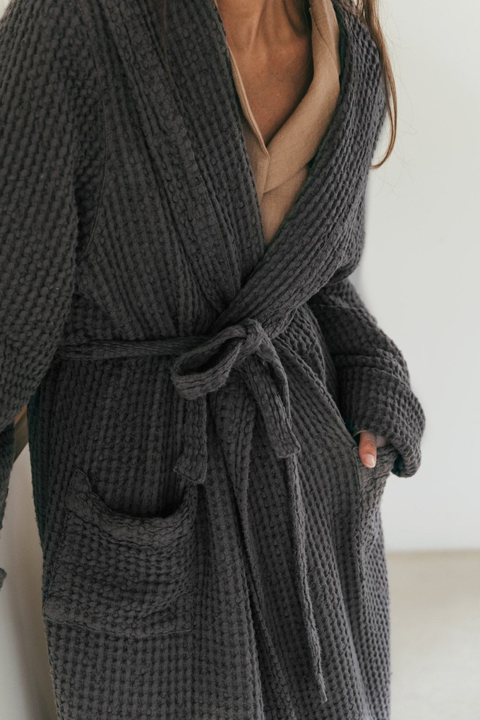 Snuggle linen waffle bathrobe in Charcoal from AmourLinen