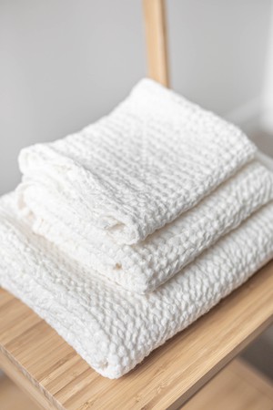 Linen waffle towel set in White (3 pcs) from AmourLinen