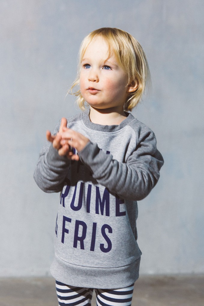 Kids sweater grey – Zolang de voorraad strekt! from AppelKruimel&Fris