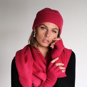 Magenta Red Cashmere Beanie with rib knit turn-up brim from Asneh