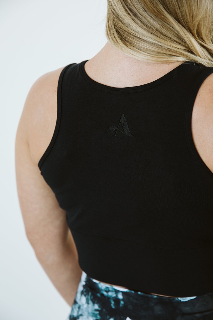 Crop Top / Black from Audella Athleisure