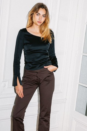 Top Azalée black from avani apparel