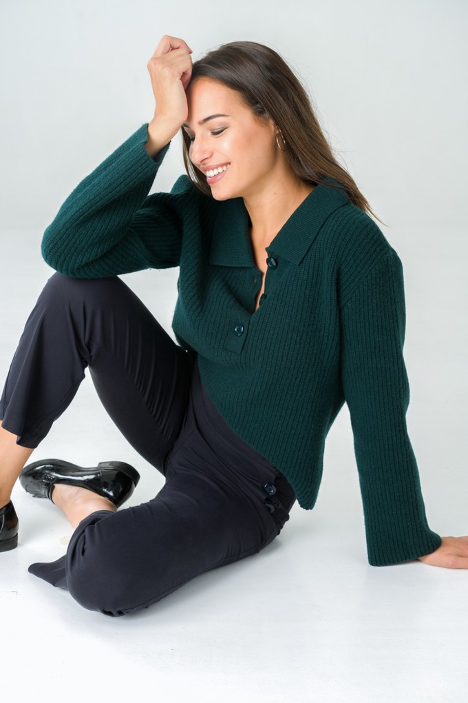 Sweater Torreya green from avani apparel