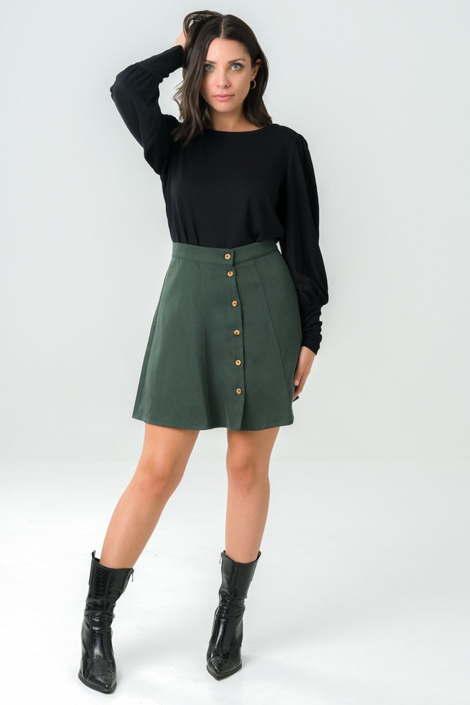 Skirt Parrotia green from avani apparel