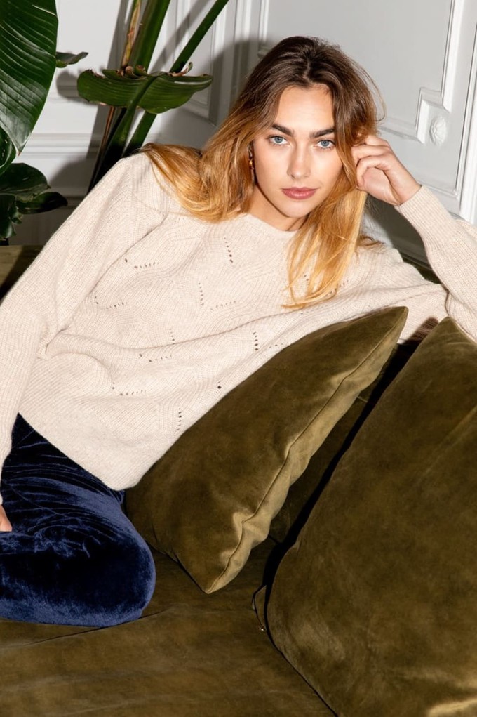 Sweater Idesia beige from avani apparel