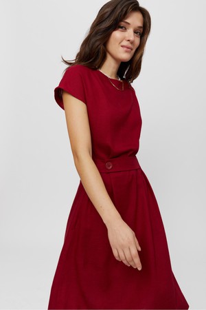 Sati | Midi Dress with Boat Neck in Red from AYANI