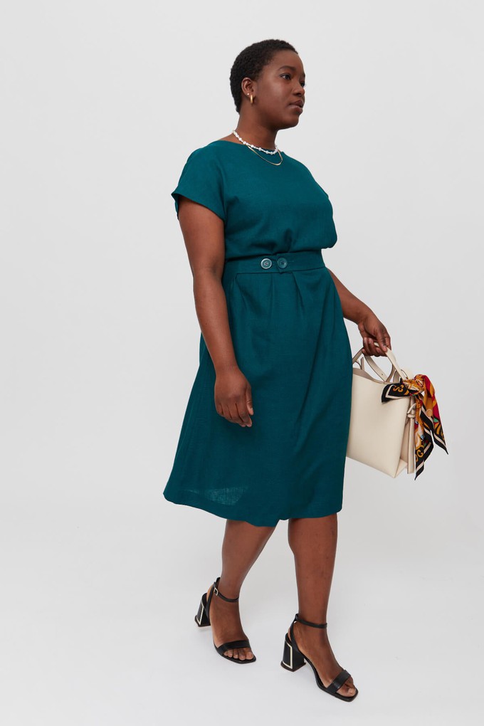 Sati | Midi Dress with Boat Neck in Green from AYANI