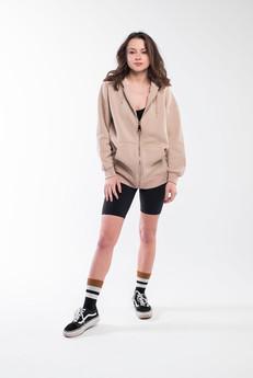 Oversize Zipped Hoodie via Bee & Alpaca