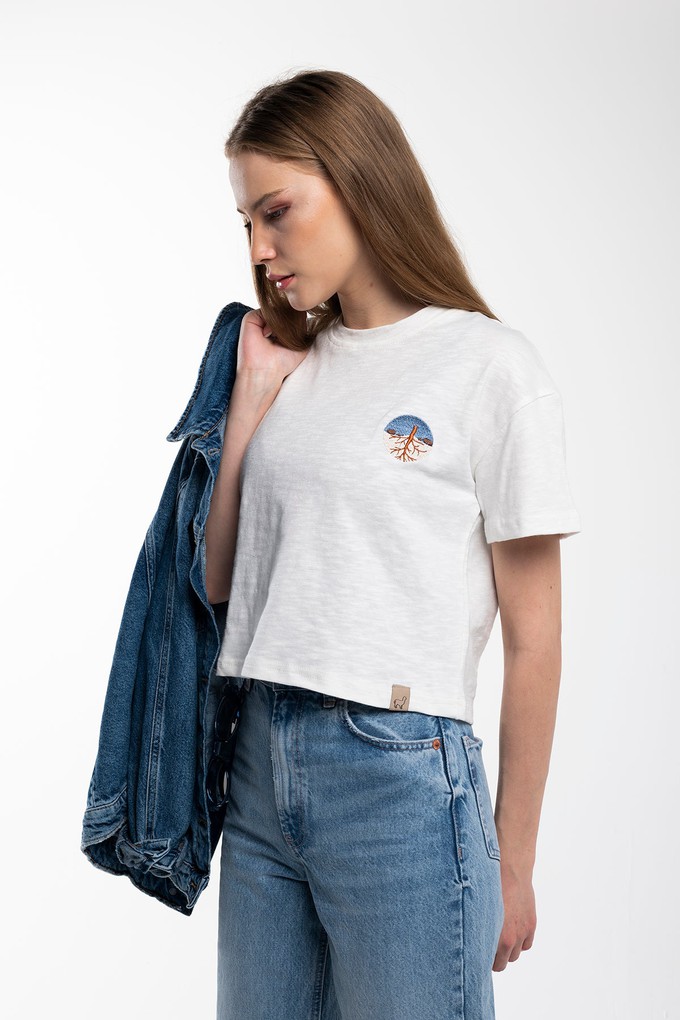 White Nature Embroidery T-Shirt from Bee & Alpaca