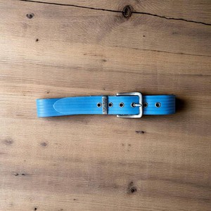 Bolt – Stoere Blauwe Upcycled Brandslang Riem (4 cm) from BENDL
