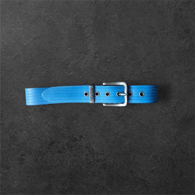 Bolt – Stoere Blauwe Upcycled Brandslang Riem (4 cm) from BENDL