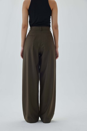 Elio Pants Olive from Bhoomi