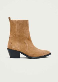Austin suede ankle boots - tan via Brand Mission