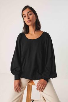 Gartze top - black via Brand Mission