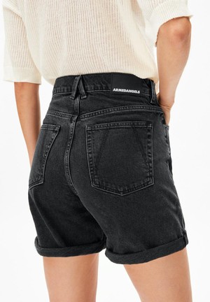 Sheaari shorts - ebony black from Brand Mission