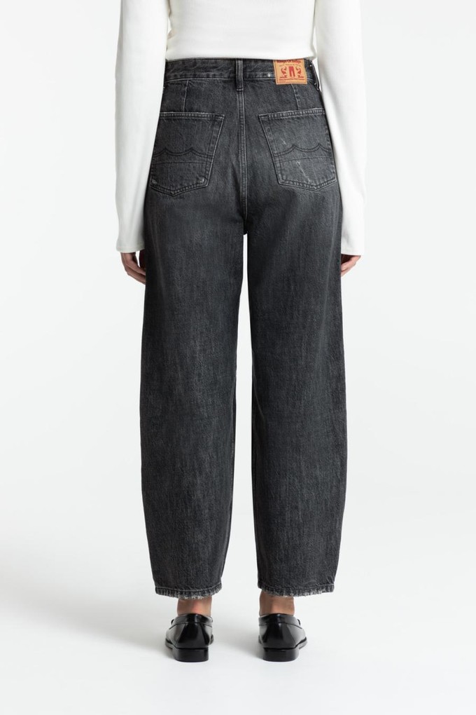 Leila balloon jeans - ceky black worn from Brand Mission