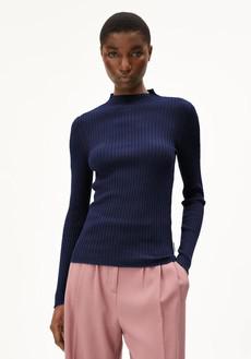 Alaania coltrui - tinted navy via Brand Mission