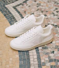 V12 sneaker - extra white via Brand Mission