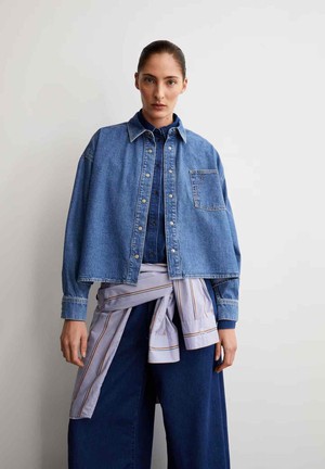 Nalaani jeansblouse - sea foam from Brand Mission