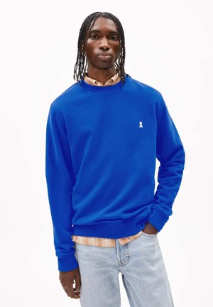 Baaro comfort sweater - Dynamo Blue from Brand Mission