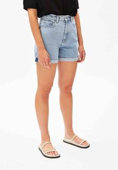 Sheaari shorts - fresh blue via Brand Mission