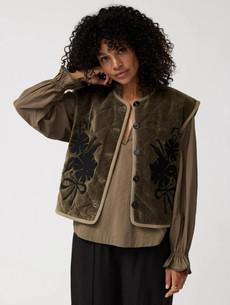 Lucky gilet - khaki via Brand Mission