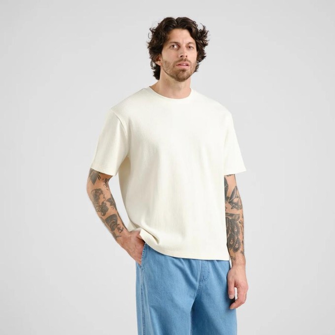 T-shirt Danviken Waffle  - Off white from Brand Mission