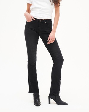 Amy bootcut - Forever black from Brand Mission