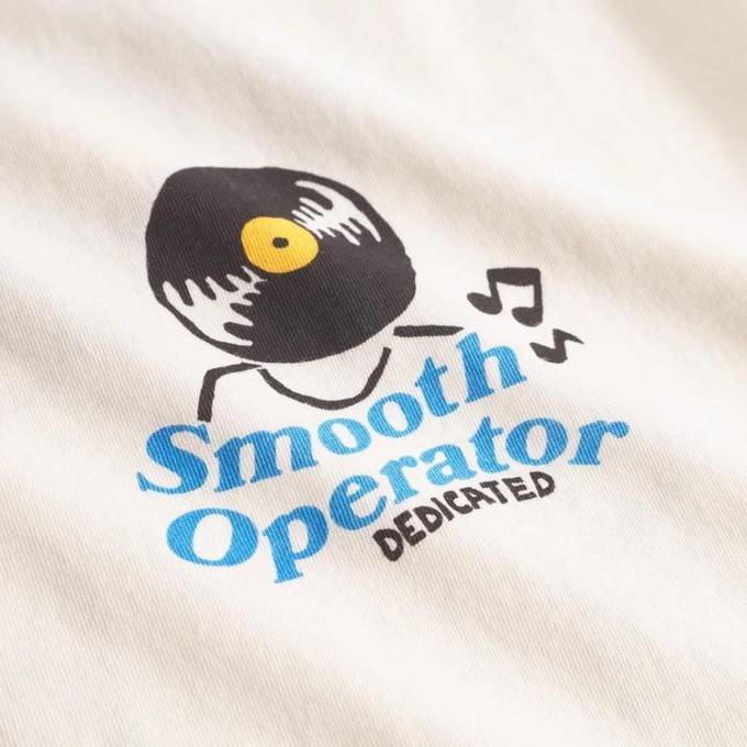 T-shirt stockholm Smooth Operator  - off white from Brand Mission