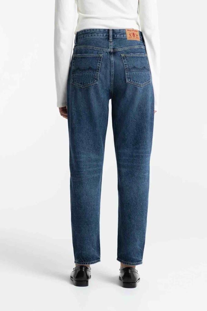 Caroline cropped jeans - zintare dark worn from Brand Mission