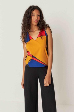 Enea top - patches from Brand Mission