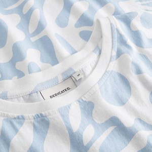 T-shirt visby Wonky beach - Skyway blue from Brand Mission