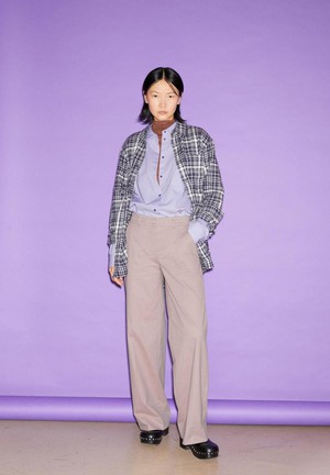 Leandraa handraa broek - light caramel from Brand Mission
