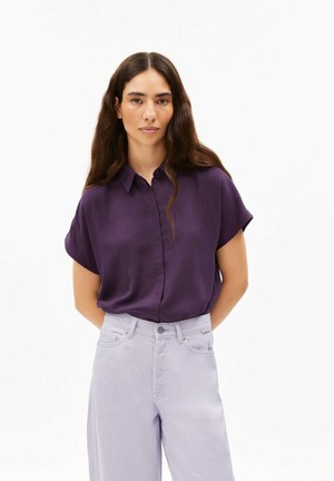 Larisaana blouse - vivid voilet from Brand Mission