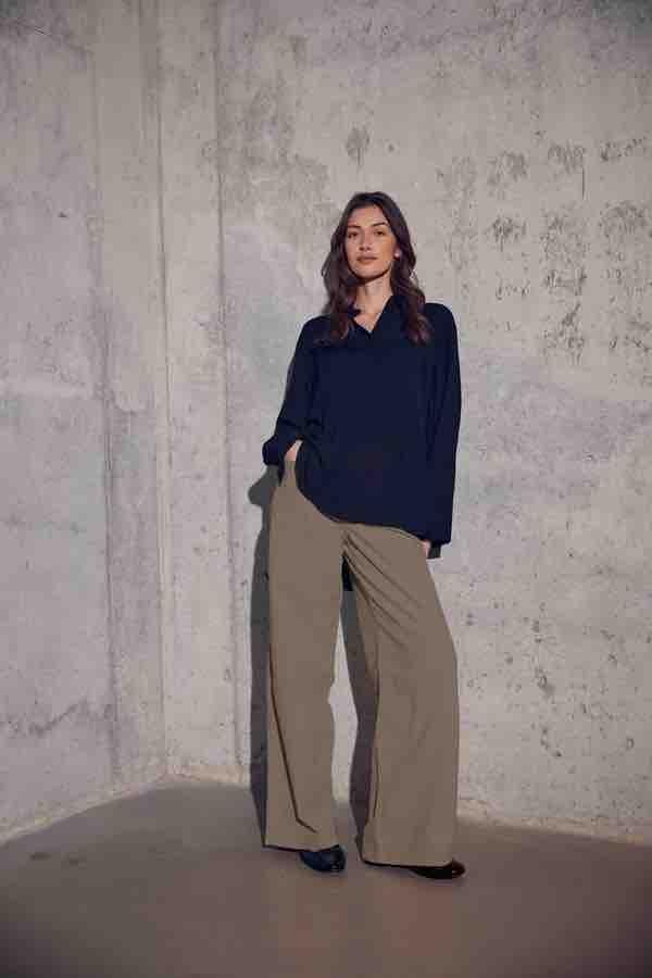 Carol Loose corduroy - sika from Brand Mission