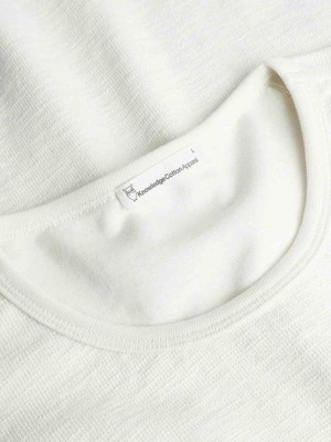 Structured slub sweater - egret from Brand Mission