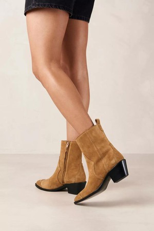 Austin suede ankle boots - tan from Brand Mission