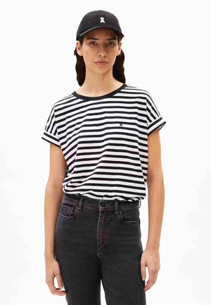 Idaara Stripes t-shirt - White Black from Brand Mission