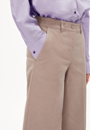 Leandraa handraa broek - light caramel from Brand Mission